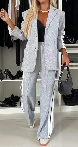 Lara Stylish Blazer Set for Women (One Set)
